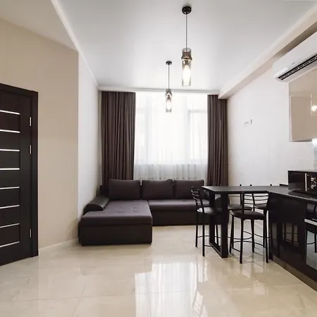 Apartment море 5 мин! французский бульвар 26 спальных мест 6!
